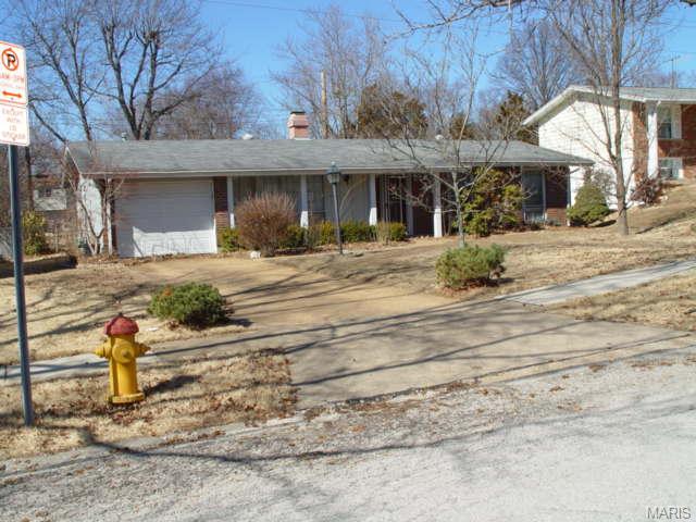 12 Timberleigh Ct, Ballwin, MO 63021 photo 1