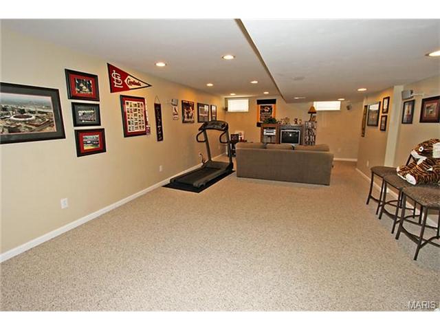 621 Legends View Dr, Eureka, MO 63025 photo 22