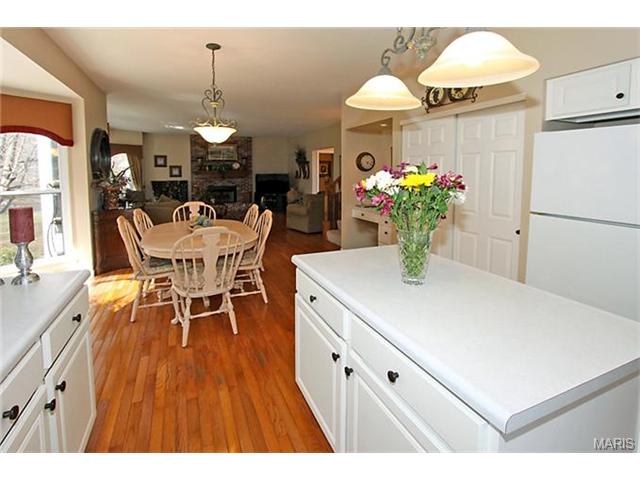621 Legends View Dr, Eureka, MO 63025 photo 13