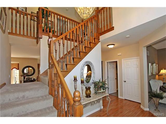 621 Legends View Dr, Eureka, MO 63025 photo 4