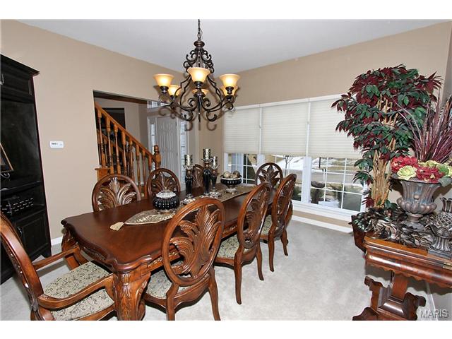 621 Legends View Dr, Eureka, MO 63025 photo 5