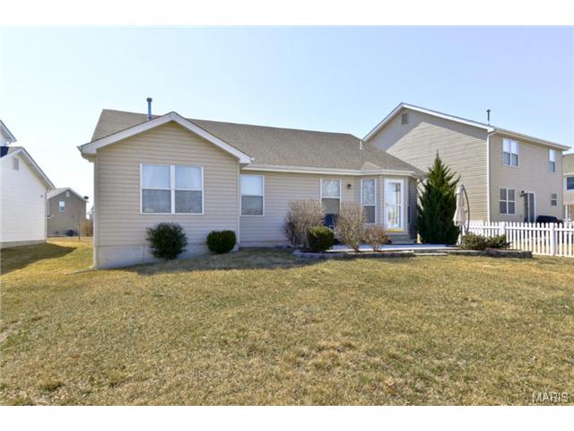 965 Tilestone Dr, O'fallon, MO 63366 photo 25