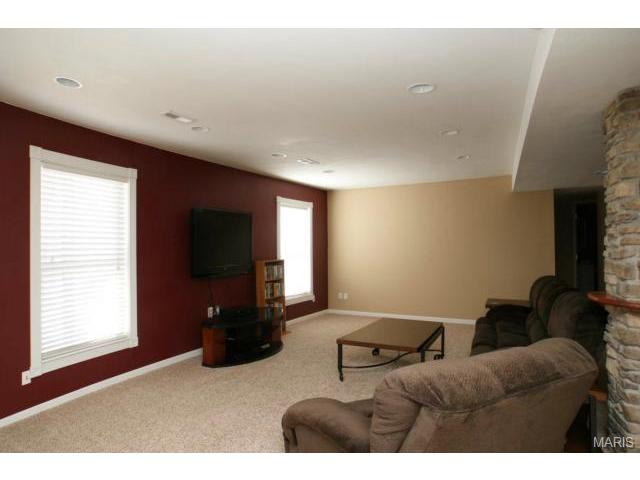 120 Chantry Dr, O'fallon, MO 63366 photo 15