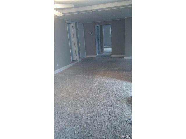 3001 Smiley Rd, Bridgeton, MO 63044 photo 2