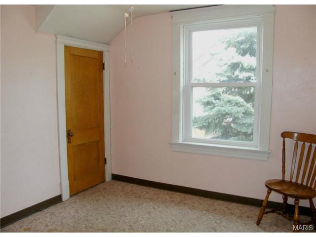 5209 Devonshire Ave, Saint Louis, MO 63109 photo 23