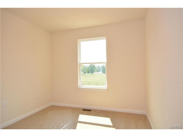 9945 Linn, Lemay, MO 63125 photo 12
