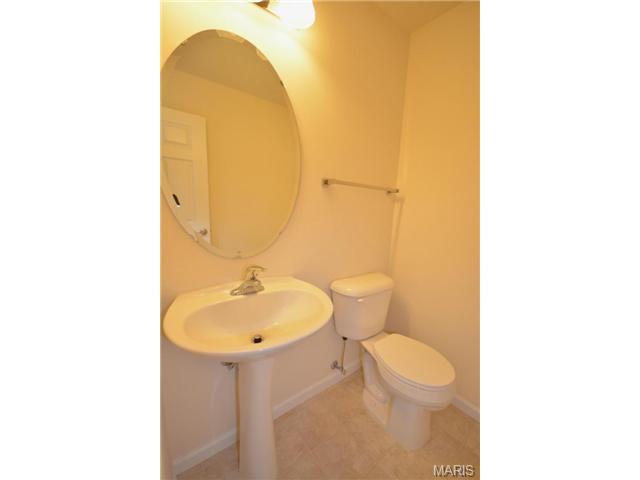 9945 Linn, Lemay, MO 63125 photo 8
