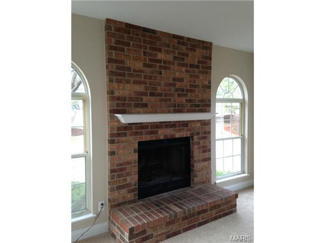 1 Chastain Ct, O'fallon, MO 63368 photo 5