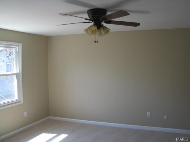 111 S Edward Ct, Eureka, MO 63025 photo 6