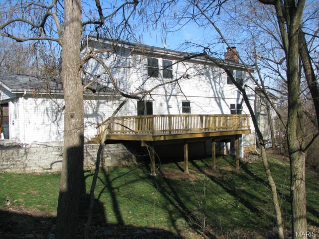 111 S Edward Ct, Eureka, MO 63025 photo 2