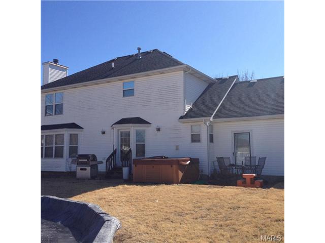 2213 Pendleton Cir, O'fallon, MO 63368 photo 3