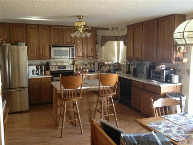 2213 Pendleton Cir, O'fallon, MO 63368 photo 9