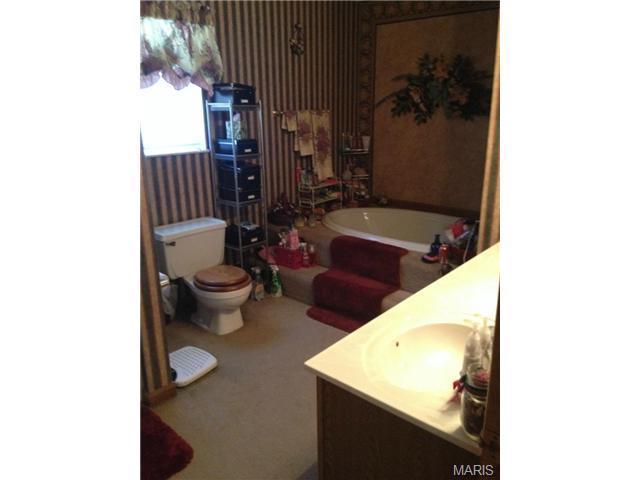 2213 Pendleton Cir, O'fallon, MO 63368 photo 12