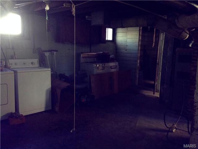 10329 Toelle, Saint Louis, MO 63137 photo 20