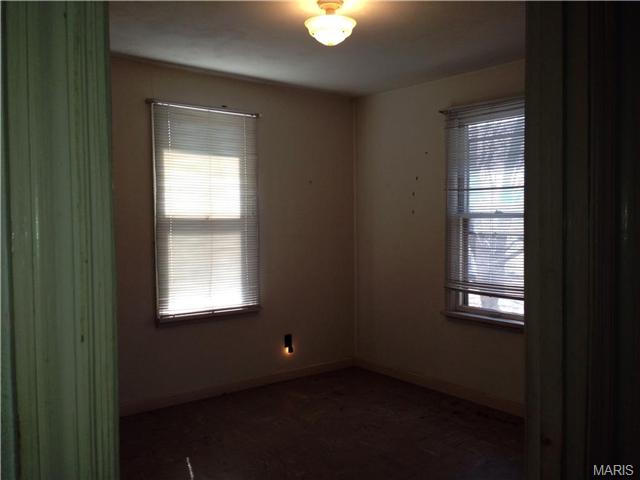 10329 Toelle, Saint Louis, MO 63137 photo 18