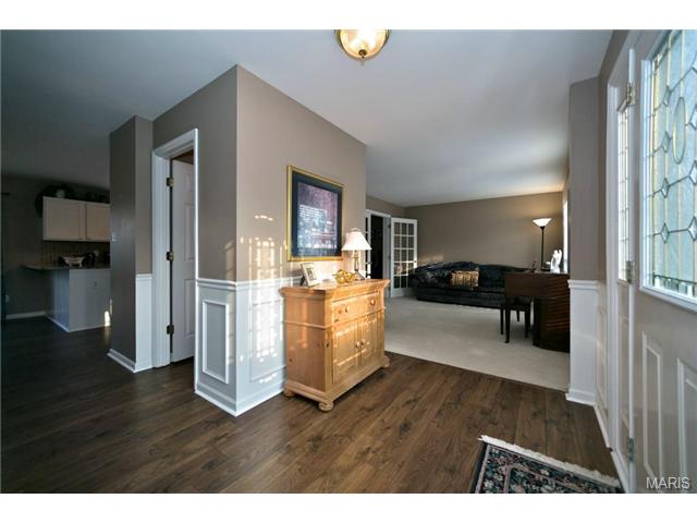 263 Arbor Crest Dr, Ballwin, MO 63021 photo 4