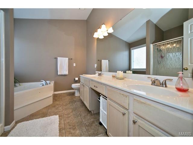 263 Arbor Crest Dr, Ballwin, MO 63021 photo 31