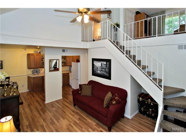 417 Applestone, Ballwin, MO 63021 photo 6