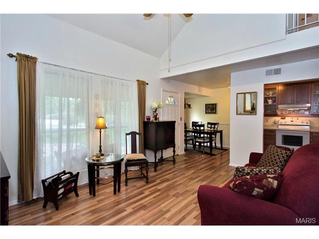 417 Applestone, Ballwin, MO 63021 photo 14
