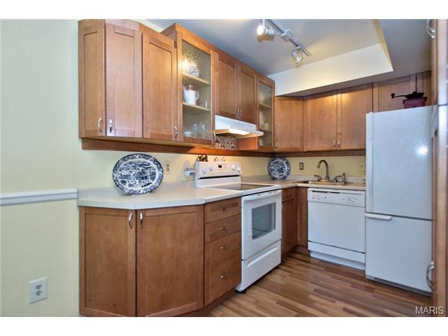 417 Applestone, Ballwin, MO 63021 photo 4