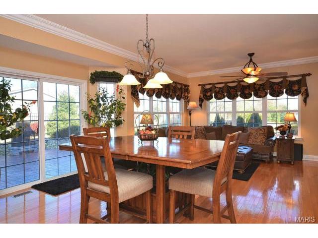 32 Clear Meadows Ct, O'fallon, MO 63366 photo 9