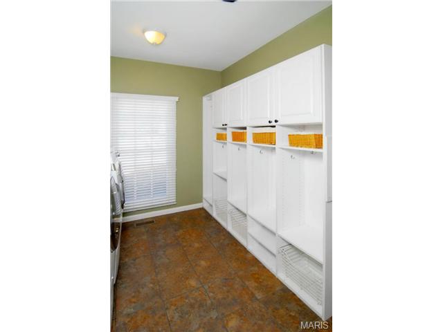928 Kimswick Mnr, Ballwin, MO 63011 photo 15