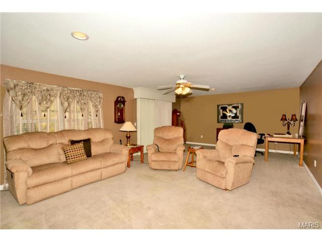 504 Villa Piazza Ct, O'fallon, MO 63366 photo 15