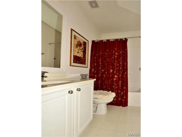 504 Villa Piazza Ct, O'fallon, MO 63366 photo 13