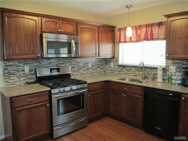 240 Coachman Way, O'fallon, MO 63368 photo 3