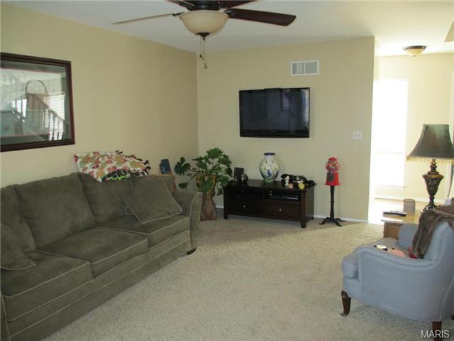 240 Coachman Way, O'fallon, MO 63368 photo 6