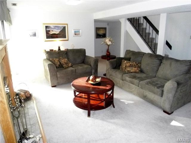 5422 Trailbend Dr, Black Jack, MO 63033 photo 12