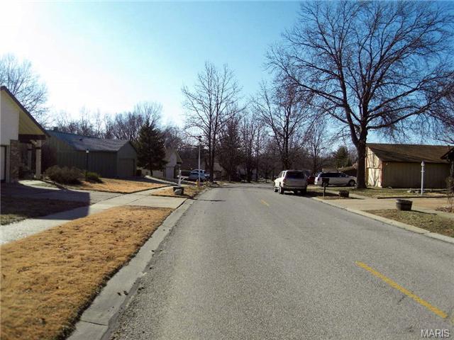 5422 Trailbend Dr, Black Jack, MO 63033 photo 28