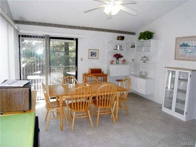 5422 Trailbend Dr, Black Jack, MO 63033 photo 10