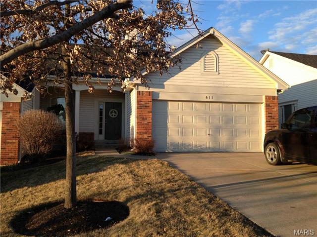 611 Hawk Run Dr, O'fallon, MO 63368 photo 1