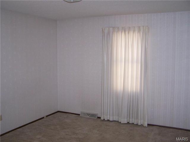 5568 Main, Augusta, MO 63332 photo 18