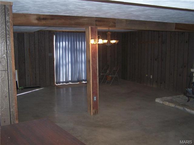5568 Main, Augusta, MO 63332 photo 25
