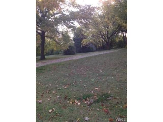 5568 Main, Augusta, MO 63332 photo 8