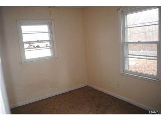 7 Doris Ave, O'fallon, MO 63368 photo 4