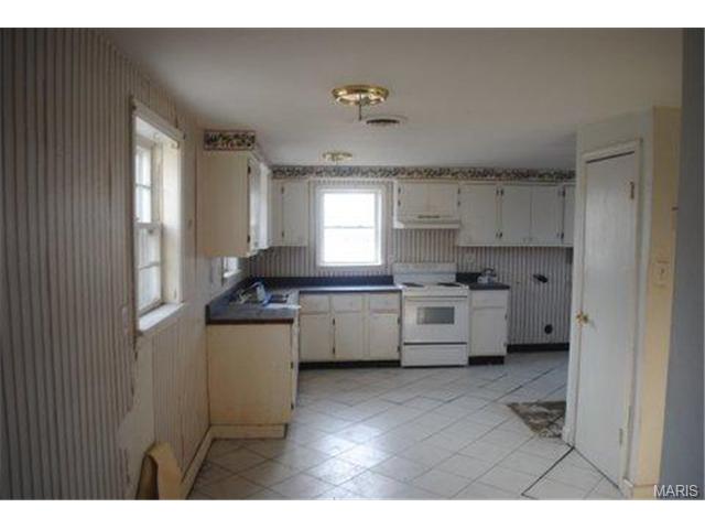 7 Doris Ave, O'fallon, MO 63368 photo 6
