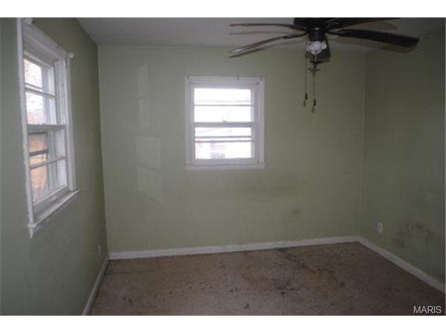 7 Doris Ave, O'fallon, MO 63368 photo 5