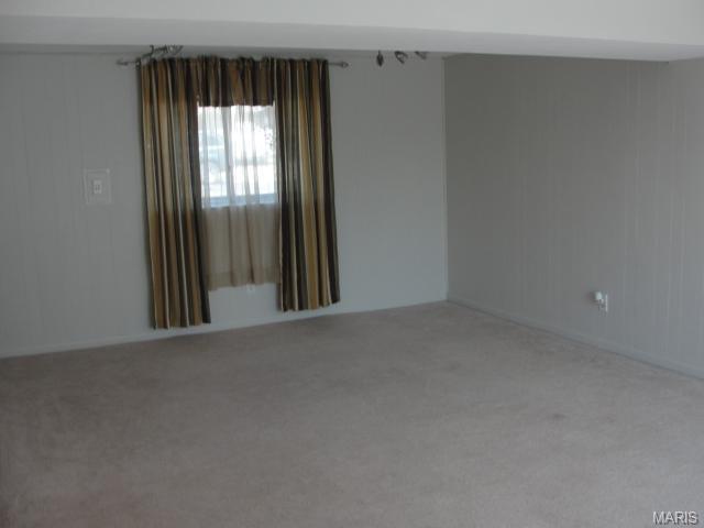376 Sorrento Dr, Ballwin, MO 63021 photo 10