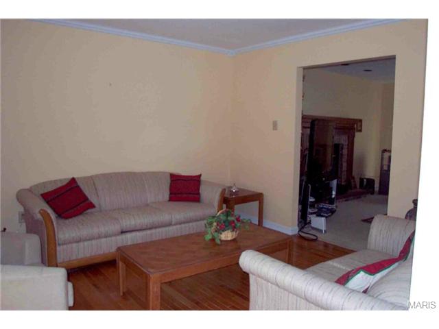 854 Ivy Trce, Ballwin, MO 63021 photo 2