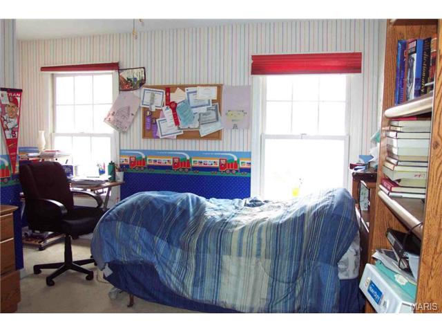 854 Ivy Trce, Ballwin, MO 63021 photo 12