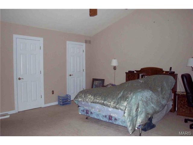 854 Ivy Trce, Ballwin, MO 63021 photo 9