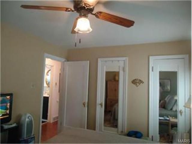 211 Robert Ave, Ferguson, MO 63135 photo 10