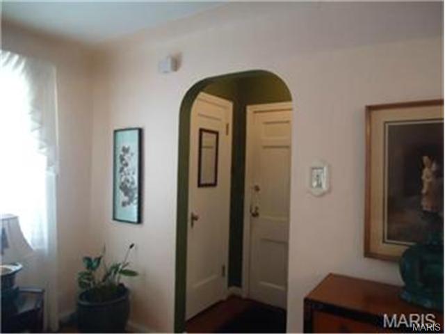 211 Robert Ave, Ferguson, MO 63135 photo 5