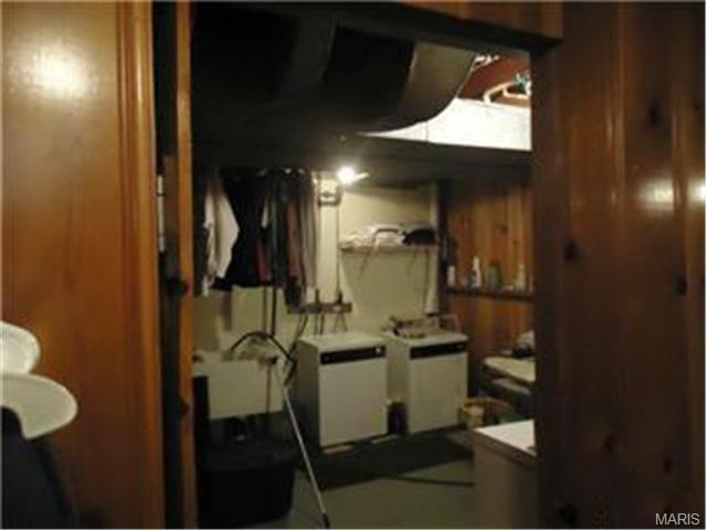211 Robert Ave, Ferguson, MO 63135 photo 21