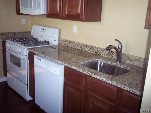 312 Hillcrest, Ballwin, MO 63021 photo 3
