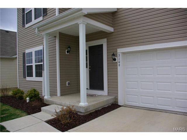 3109 Grace Hill Dr, O'fallon, MO 63367 photo 2