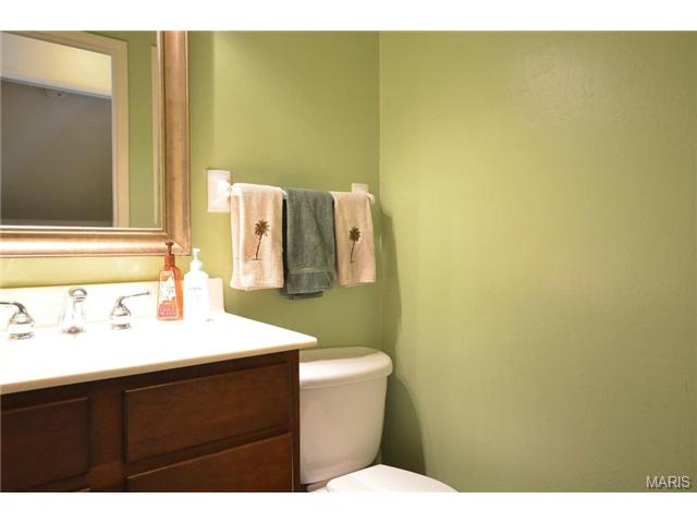 11 Calder, Ballwin, MO 63021 photo 15